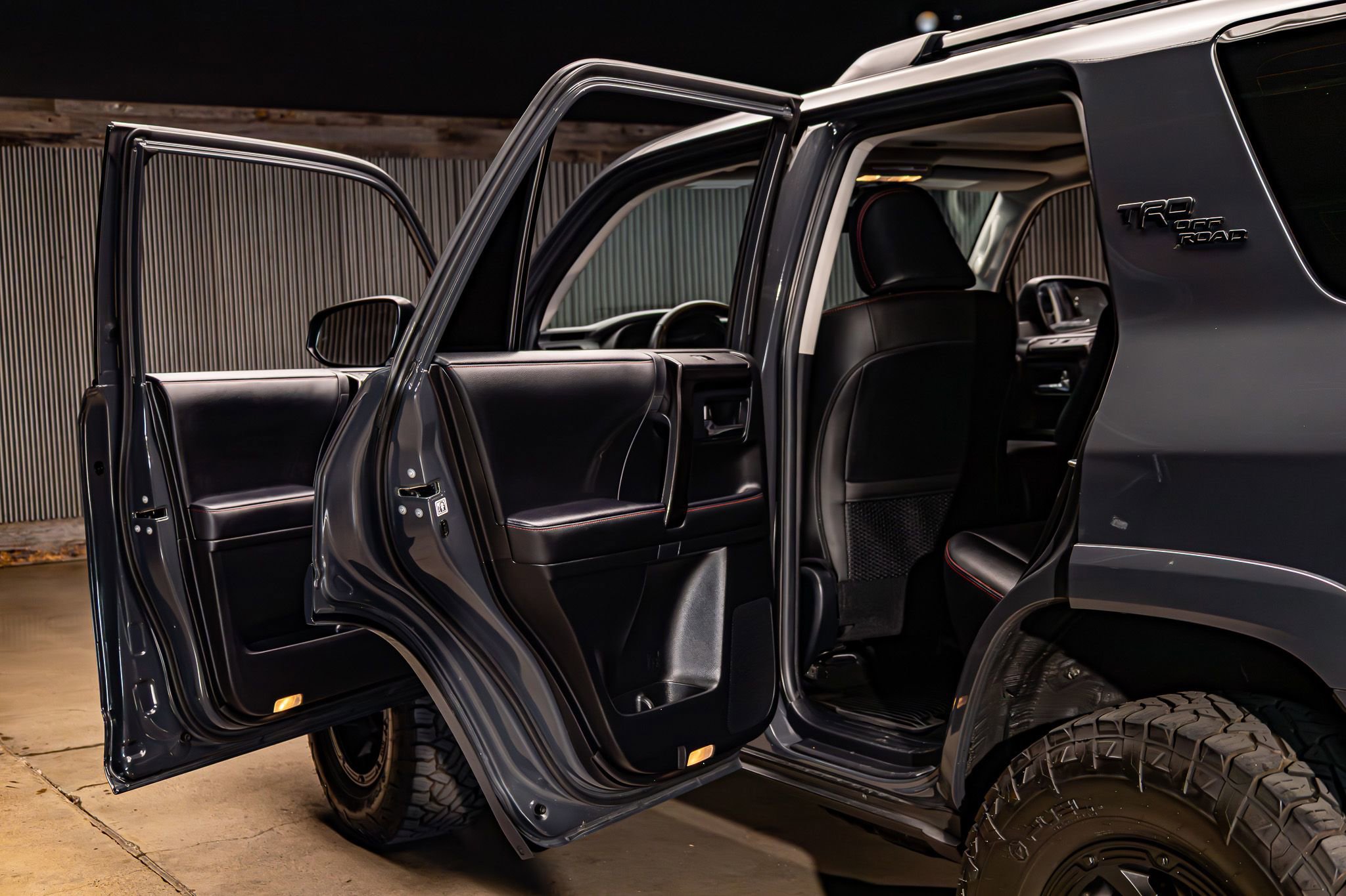 Used 2024 Toyota 4Runner TRD Off-Road Premium w/ Off Road Premium Plus Package AWD/4WD image 24