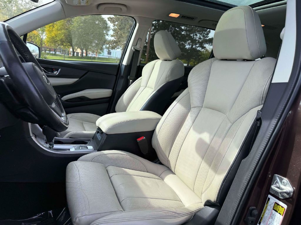Used 2019 Subaru Ascent Limited AWD/4WD image 17