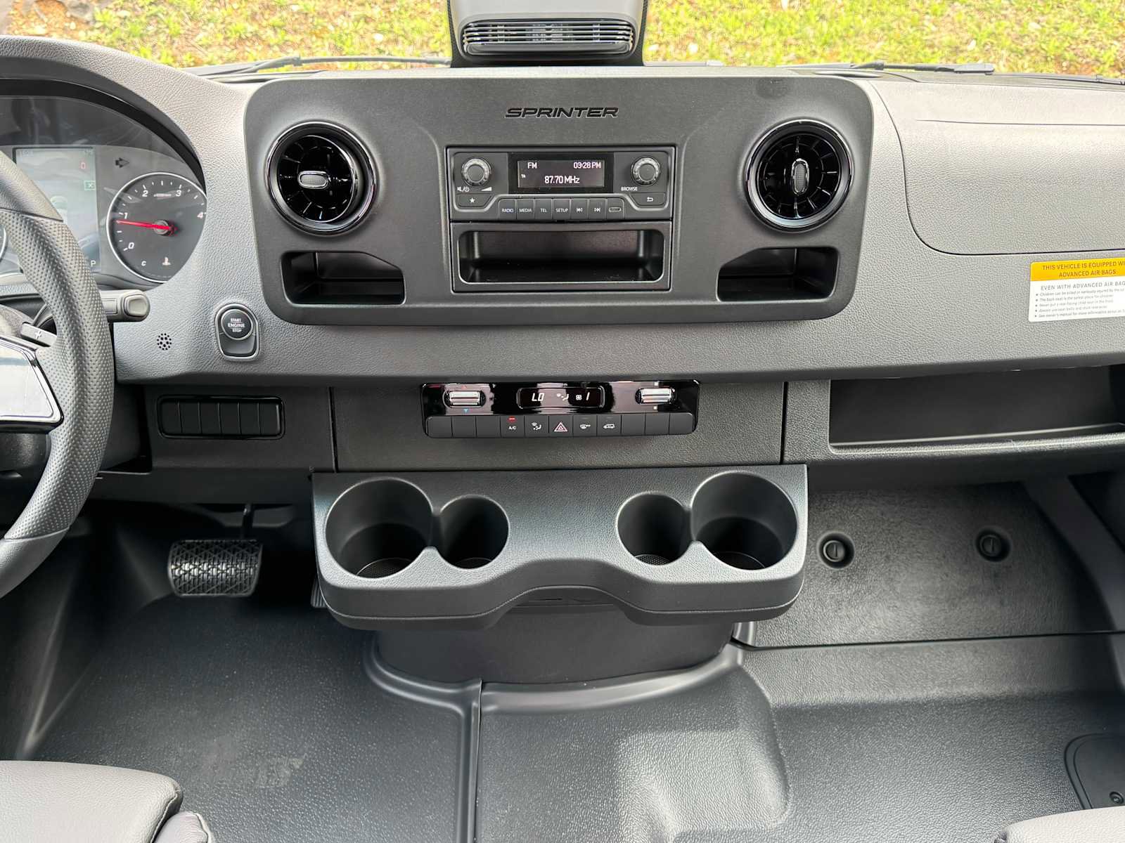 New 2025 Mercedes-Benz Sprinter 2500 image 19