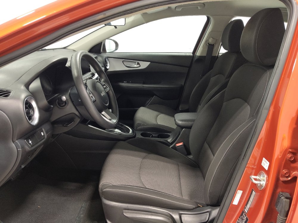 Used 2023 Kia Forte LXS image 17