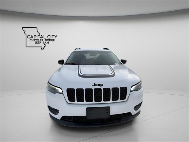 Used 2022 Jeep Cherokee Latitude w/ Sun & Sound Group image 2