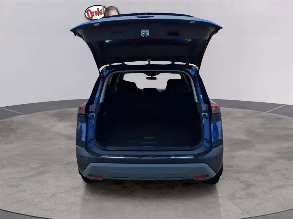 Used 2023 Nissan Rogue SV image 21