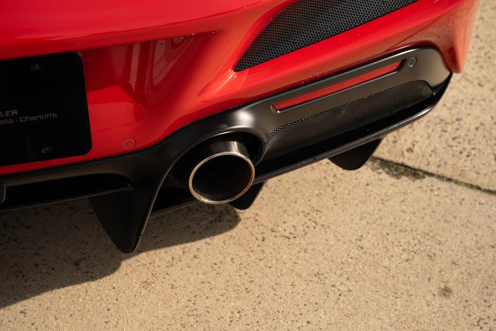 Certified 2021 Ferrari F8 Tributo image 28