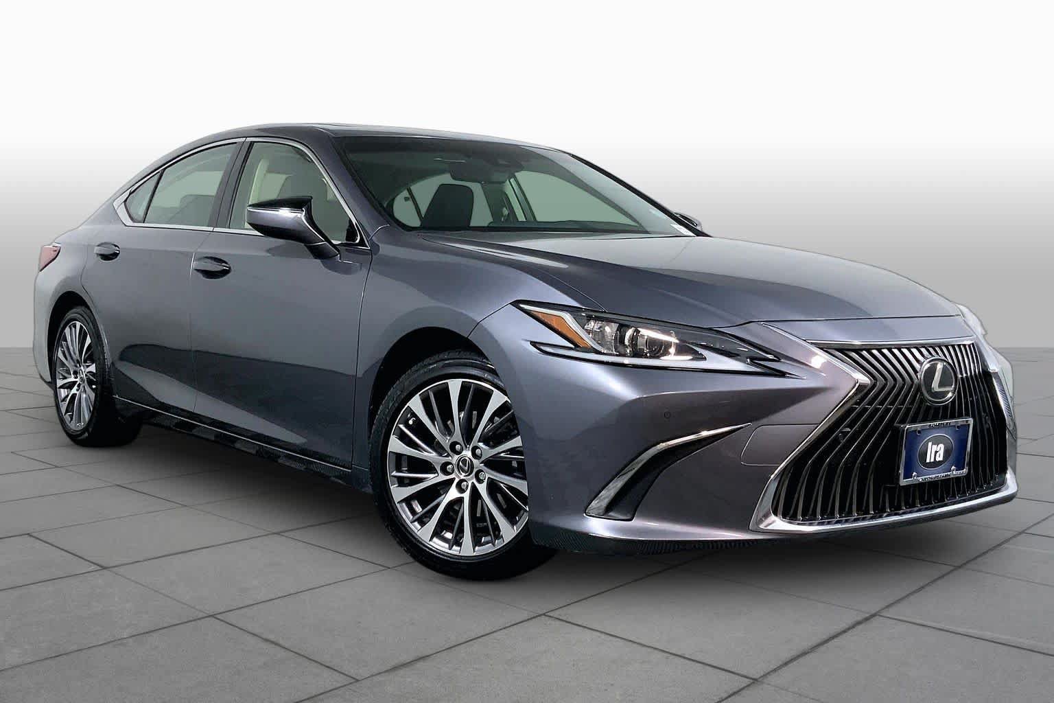Used 2019 Lexus ES 350 w/ Premium Package FWD image 3
