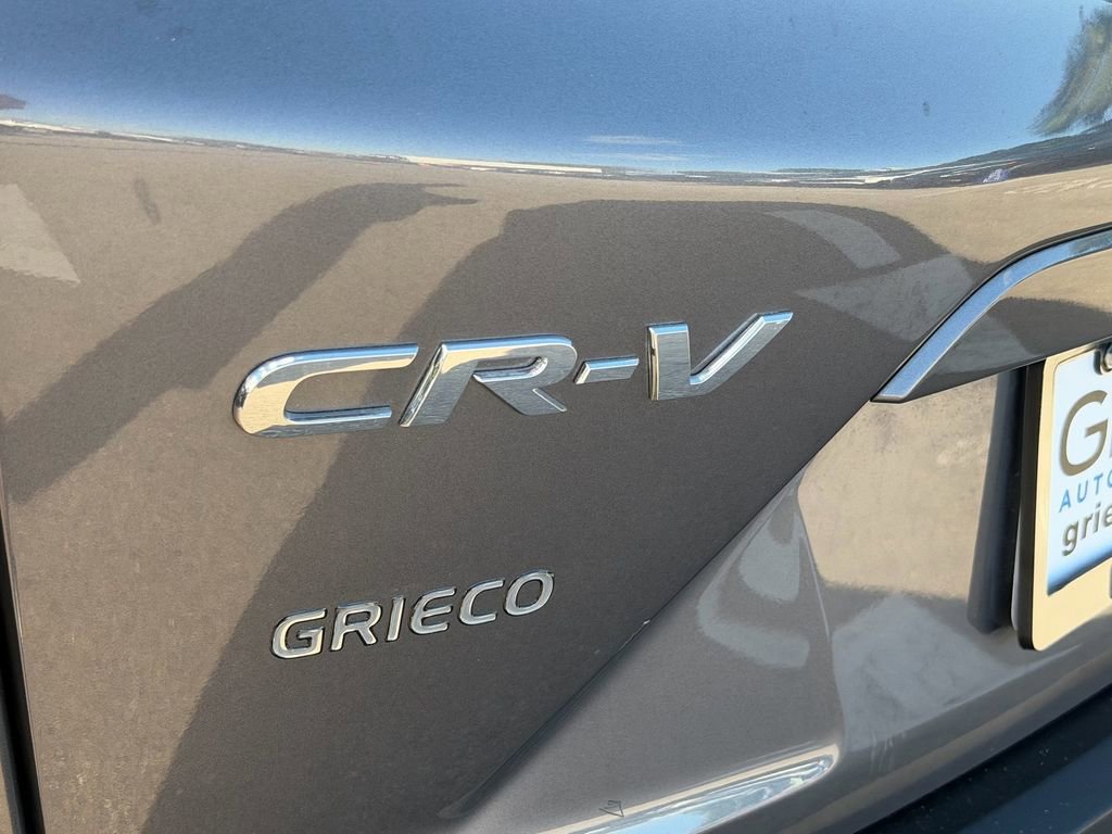 Used 2018 Honda CR-V Touring image 14