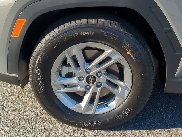 New 2025 Hyundai Tucson SE image 11