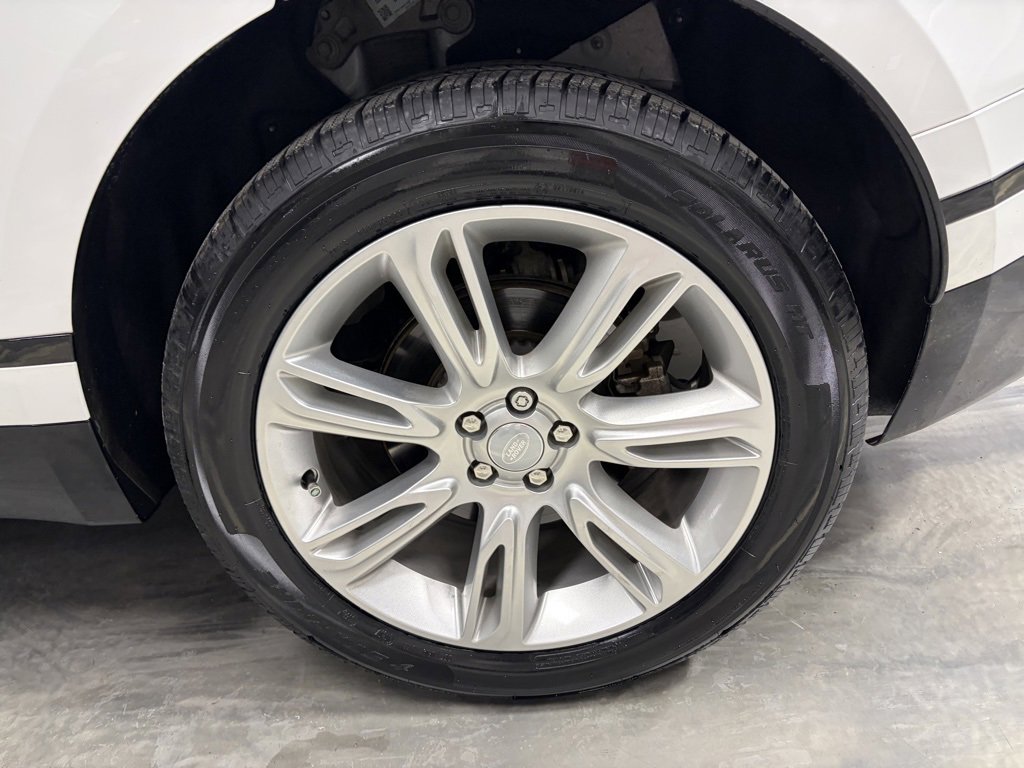 Used 2023 Land Rover Range Rover Velar S image 25