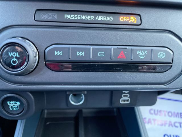 Used 2025 Ford Maverick XLT w/ Black Appearance Package image 26