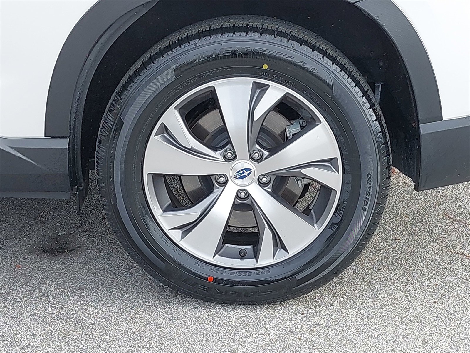 Certified 2022 Subaru Ascent Premium w/ Convenience Package image 36