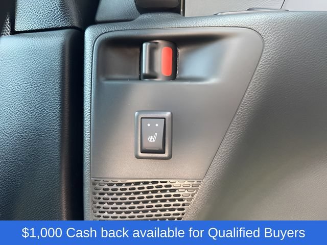 New 2027 Chrysler Pacifica Limited FWD image 16