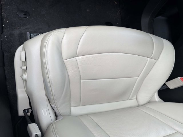 Used 2021 Buick Enclave Essence w/ Sound and Sites Package FWD image 12