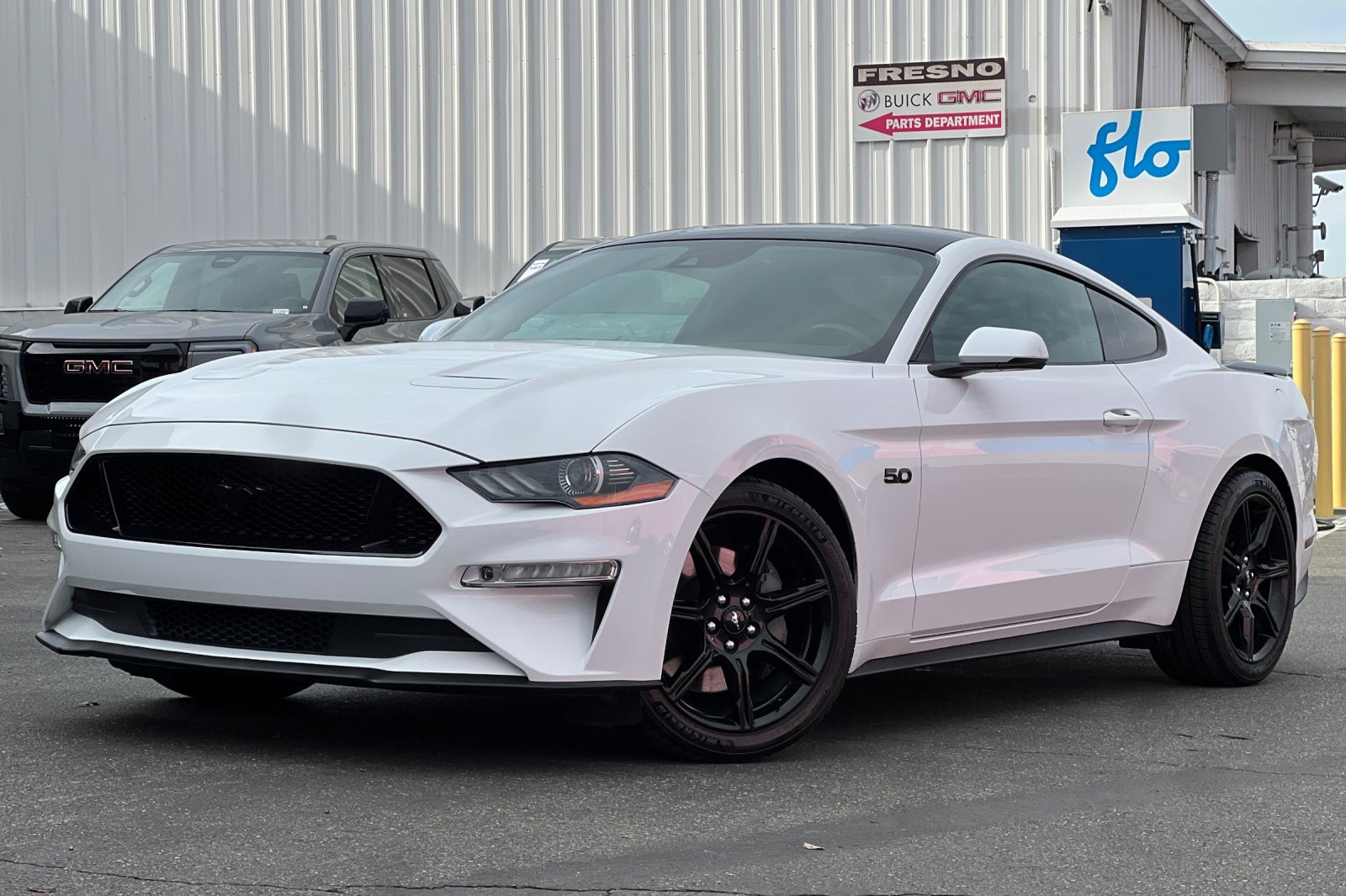Used 2018 Ford Mustang GT Premium w/ Safe & Smart Package image 8