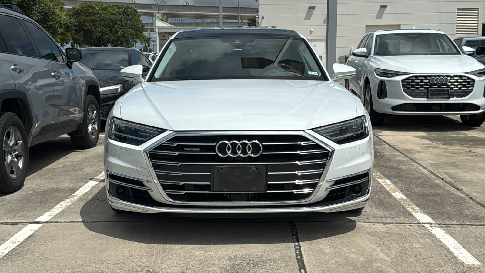 Used 2020 Audi A8 L 4.0T w/ Executive Package AWD/4WD image 2