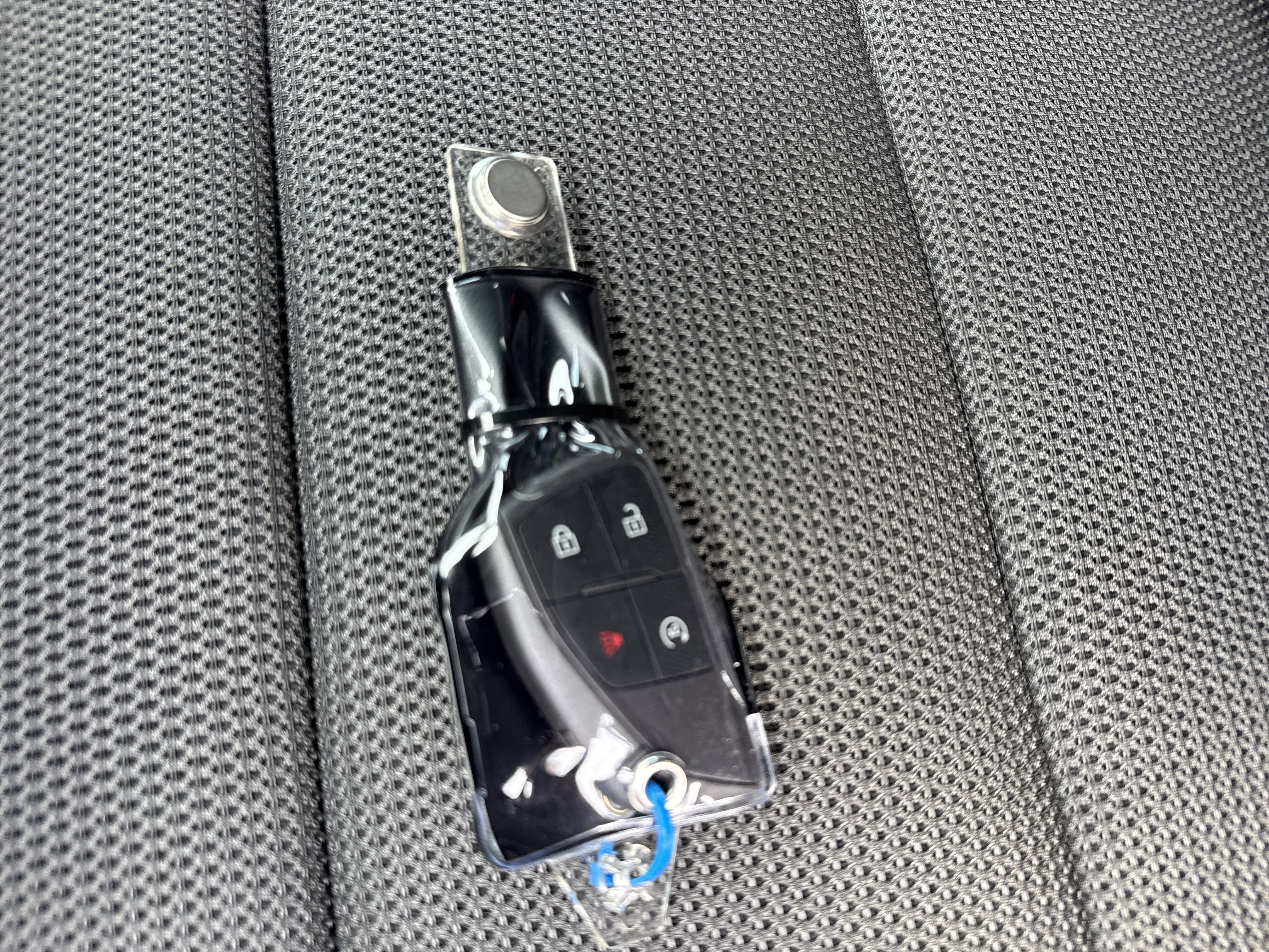 New 2026 GMC Canyon Elevation w/ Convenience Package image 32