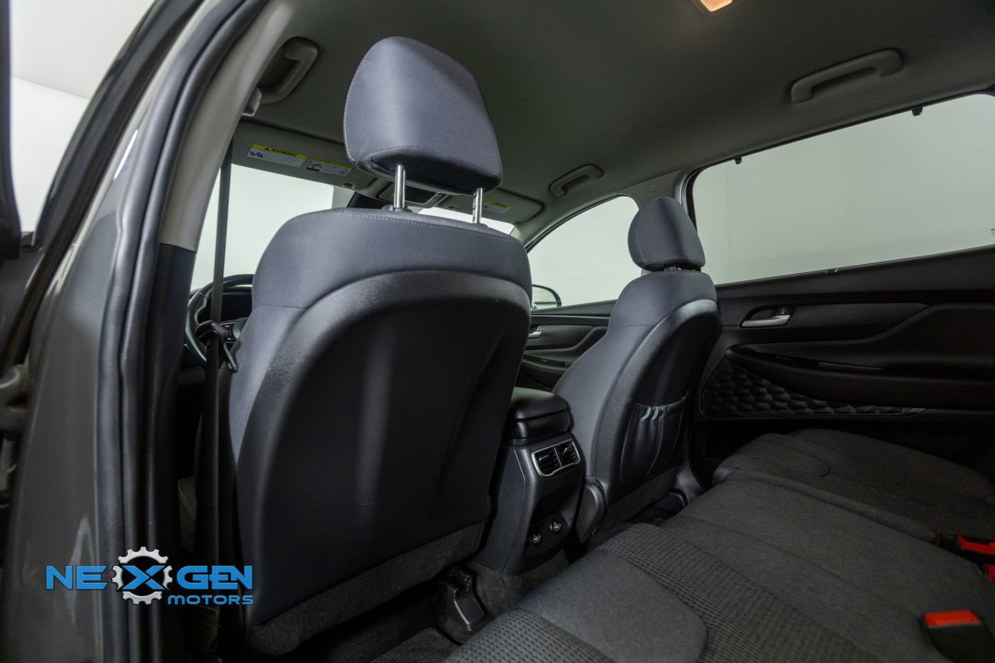 Used 2022 Hyundai Santa Fe SEL w/ Convenience Package image 25