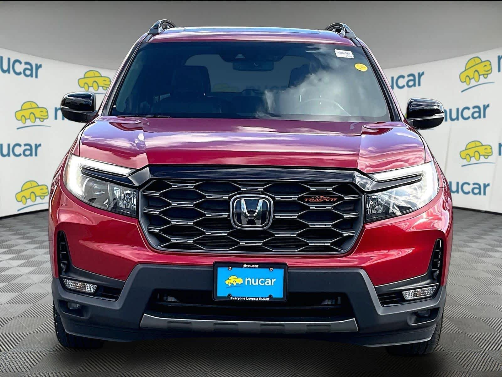Used 2023 Honda Passport TrailSport image 2