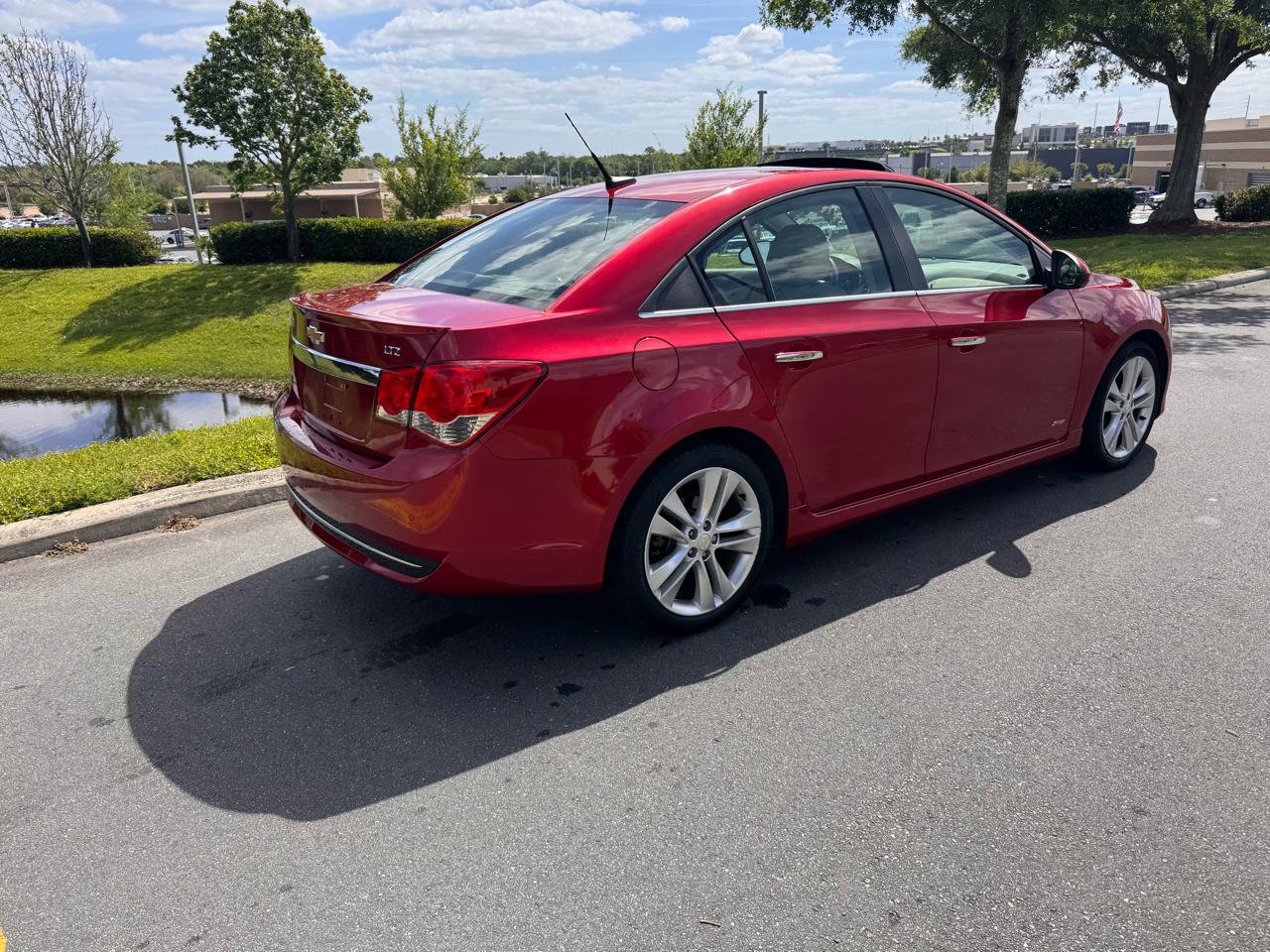 Used 2011 Chevrolet Cruze LTZ w/ RS Package FWD image 38