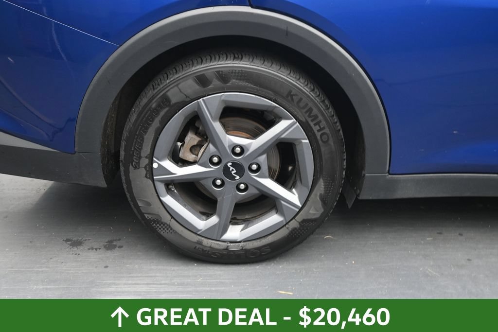 Used 2025 Kia K4 FWD image 15