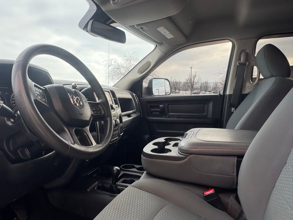 Used 2018 RAM 2500 Tradesman w/ Chrome Appearance Group image 16