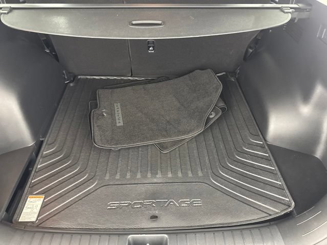 Used 2023 Kia Sportage LX FWD image 30