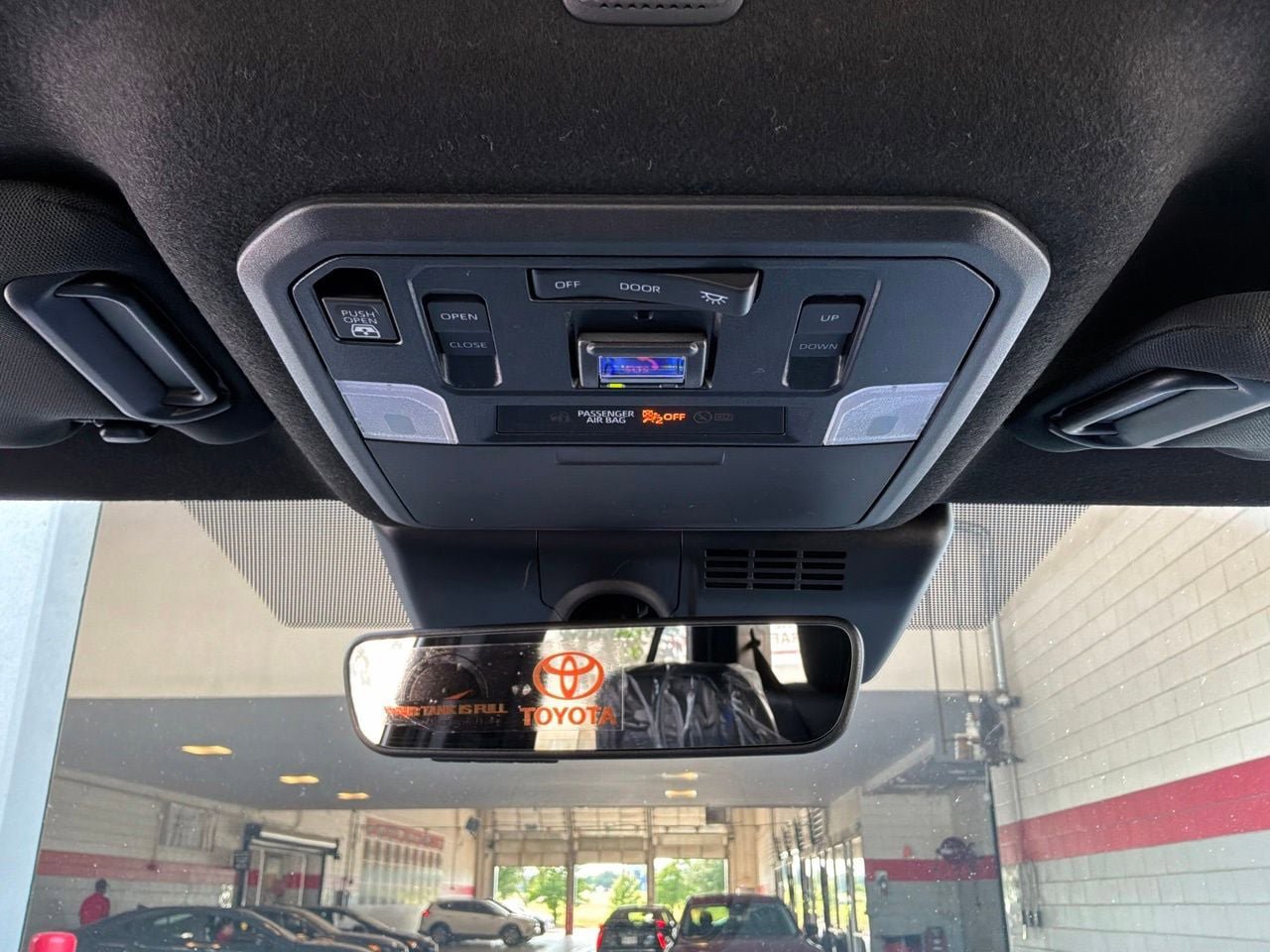 New 2026 Toyota 4Runner TRD Off-Road Premium AWD/4WD image 15