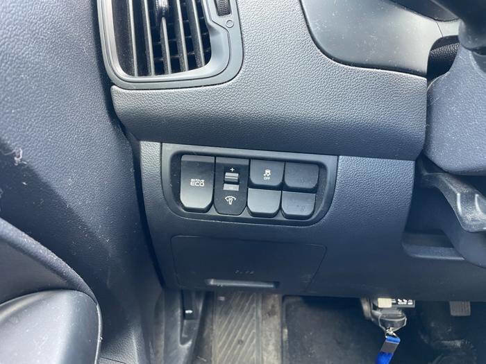 Used 2013 Kia Rio LX w/ PWR Pkg image 34