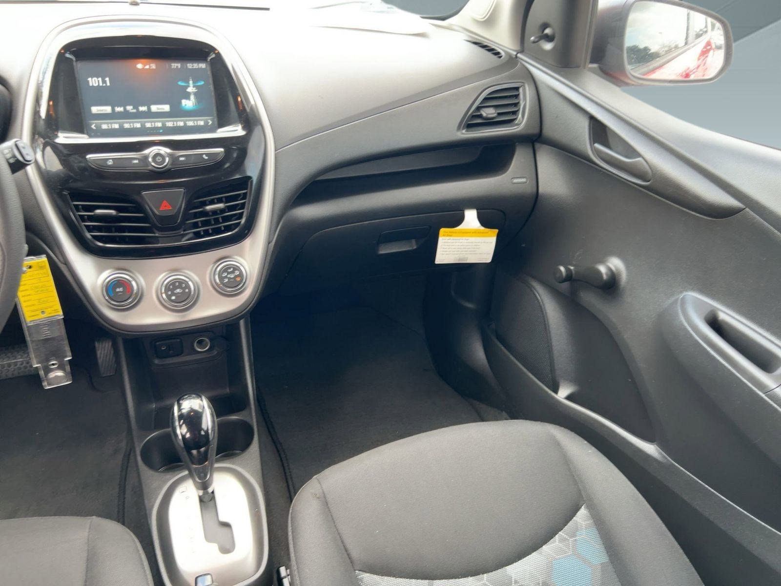 Used 2018 Chevrolet Spark LS image 29
