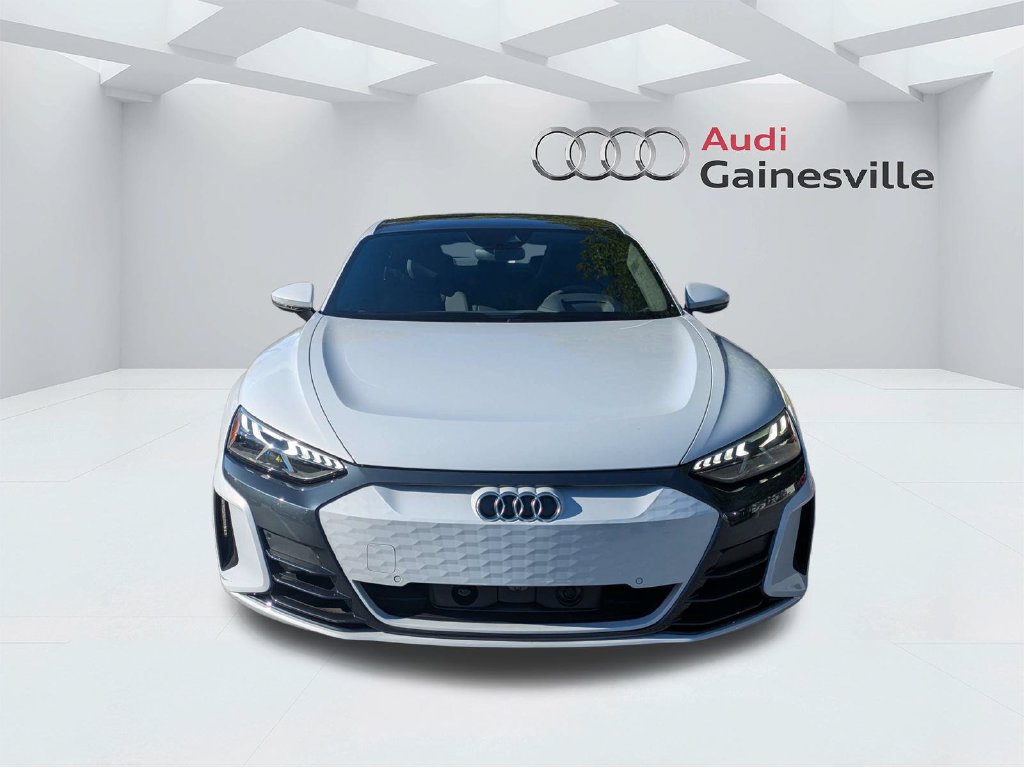 Used 2024 Audi e-tron GT Prestige AWD/4WD image 11