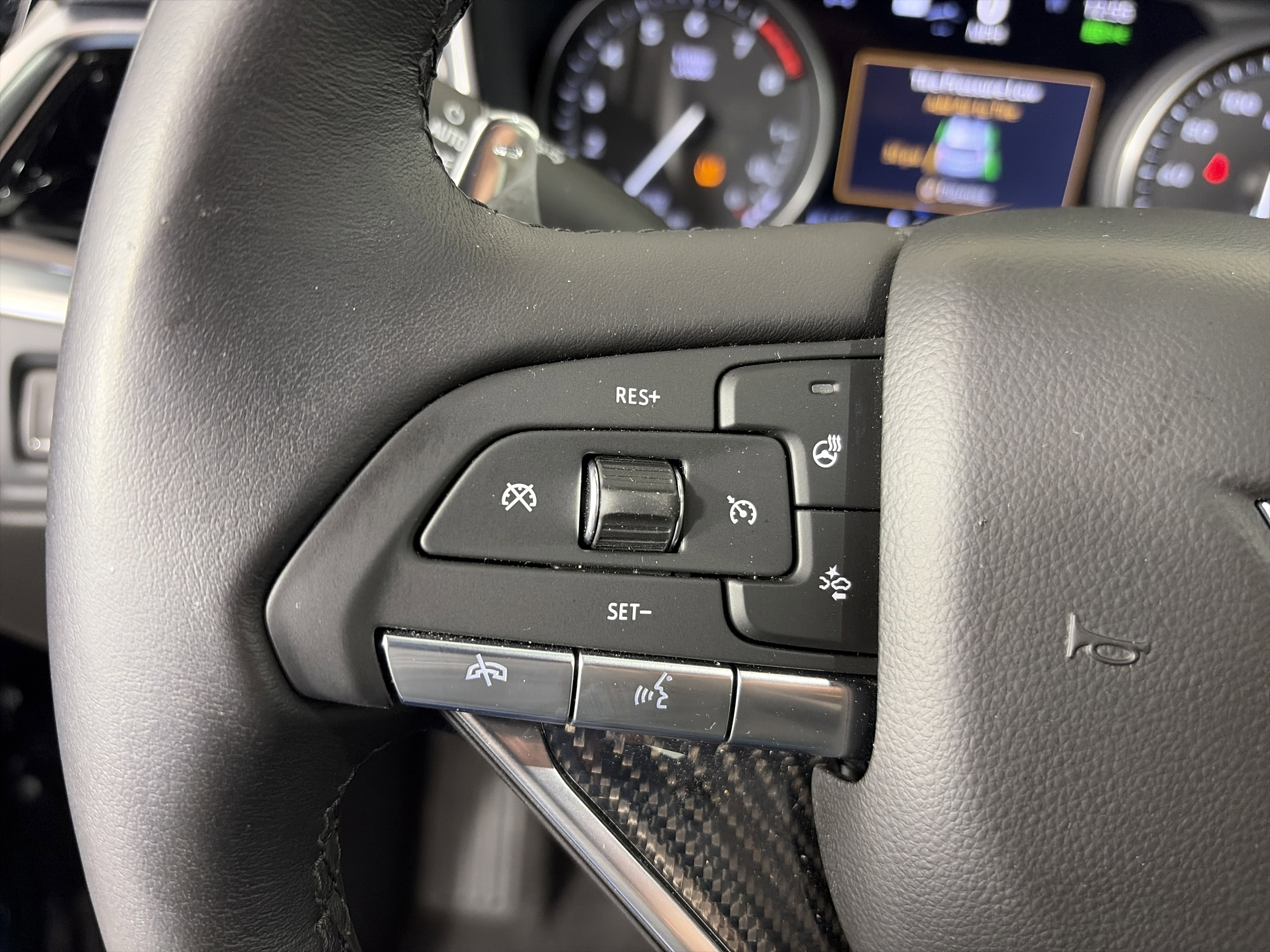 Certified 2024 Cadillac XT6 Sport w/ Technology Package image 38