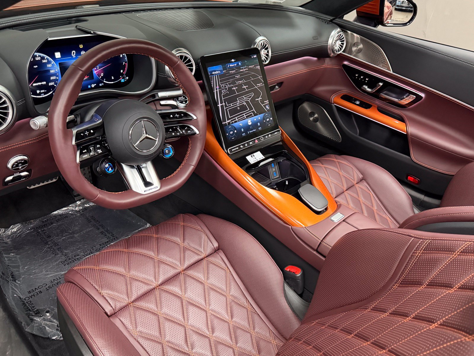 Used 2024 Mercedes-Benz SL 63 AMG 4MATIC image 24