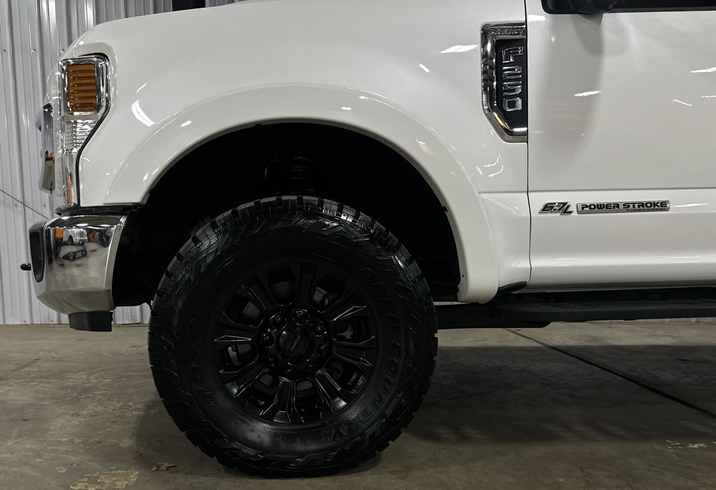 Used 2021 Ford F250 Lariat w/ Tremor Off-Road Package AWD/4WD image 30