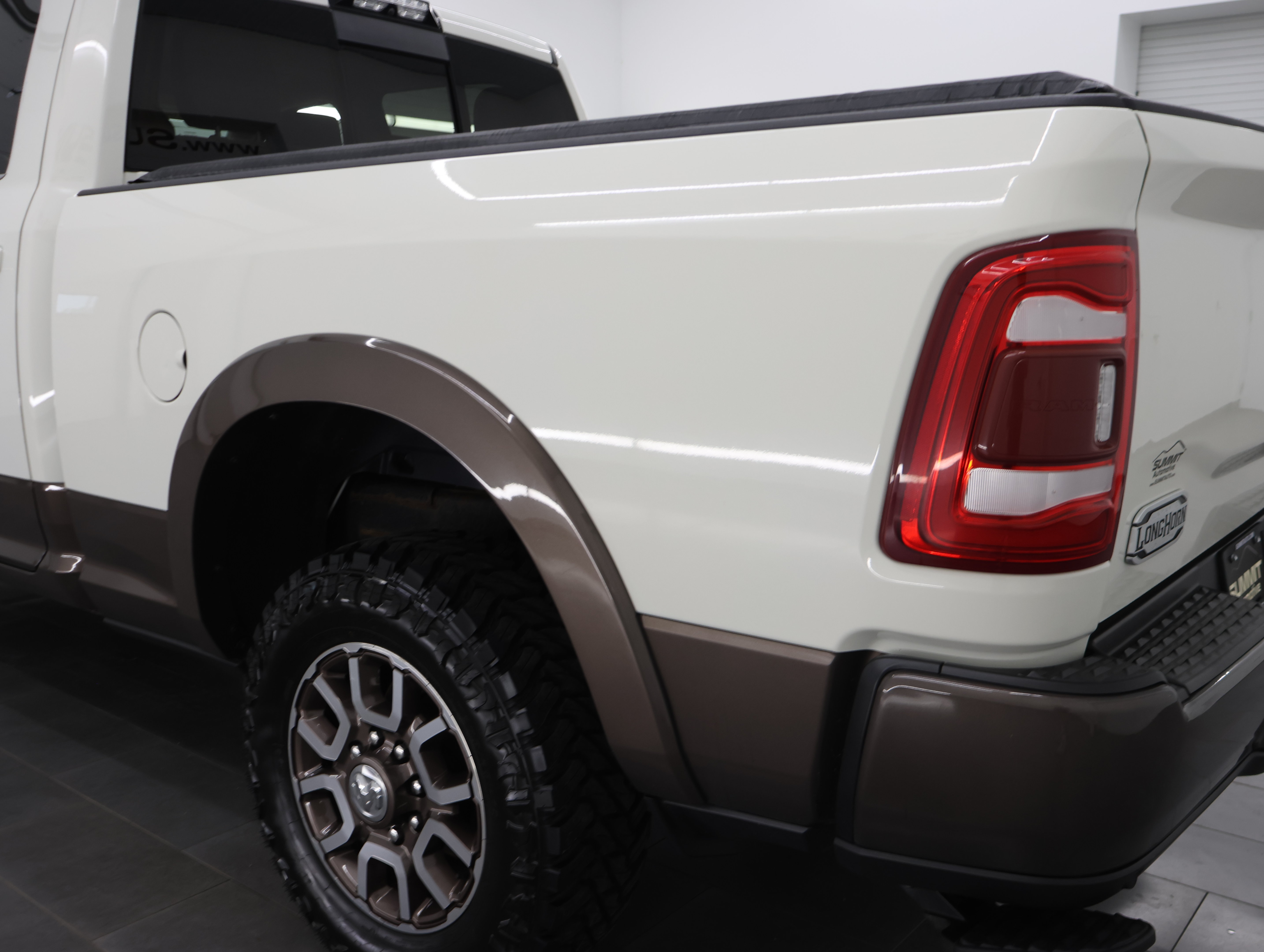 Used 2019 RAM 2500 Limited AWD/4WD image 37