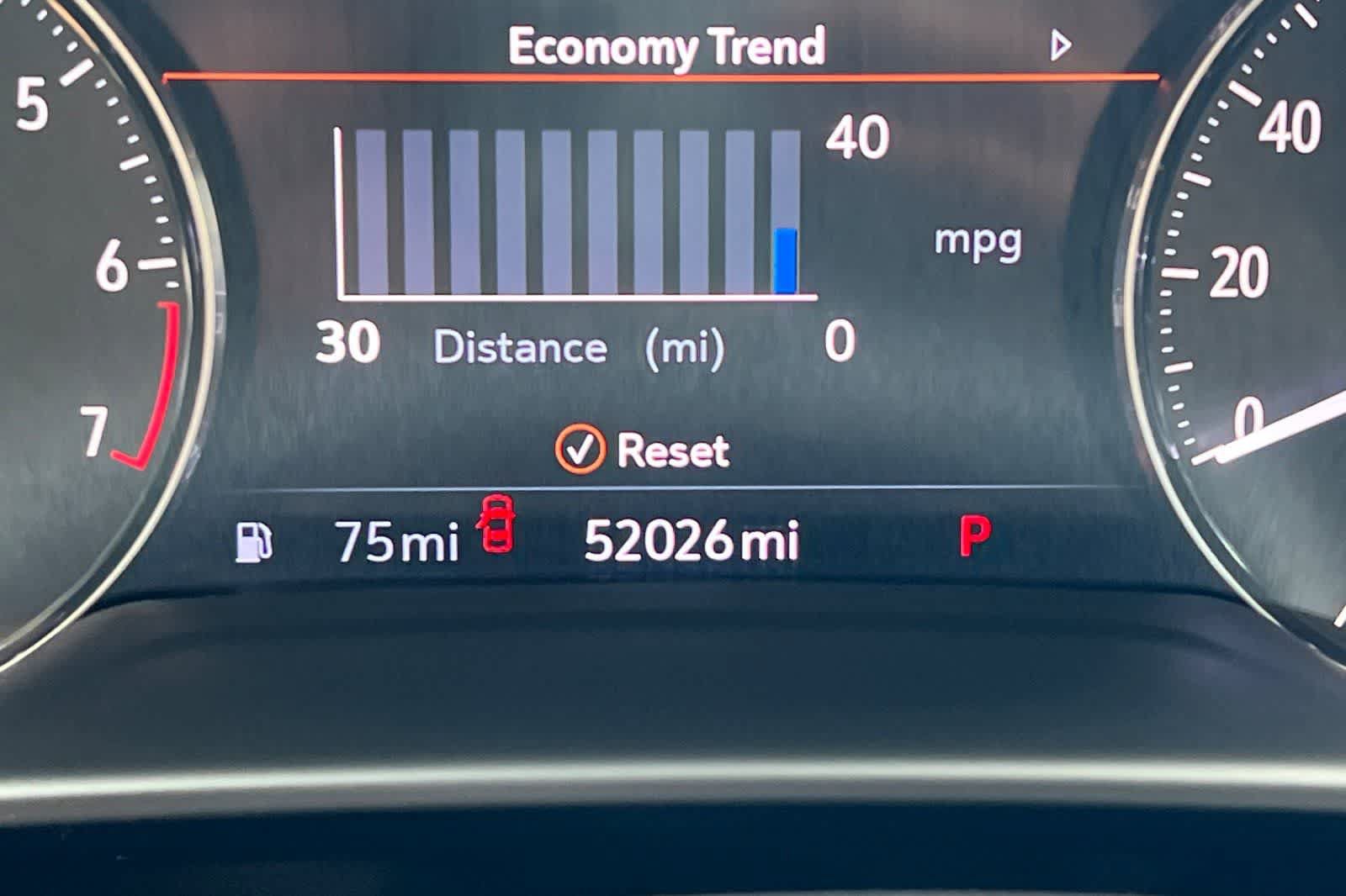 Used 2023 Buick Envision Essence FWD image 25