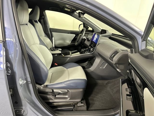 Used 2023 Subaru Solterra AWD image 28