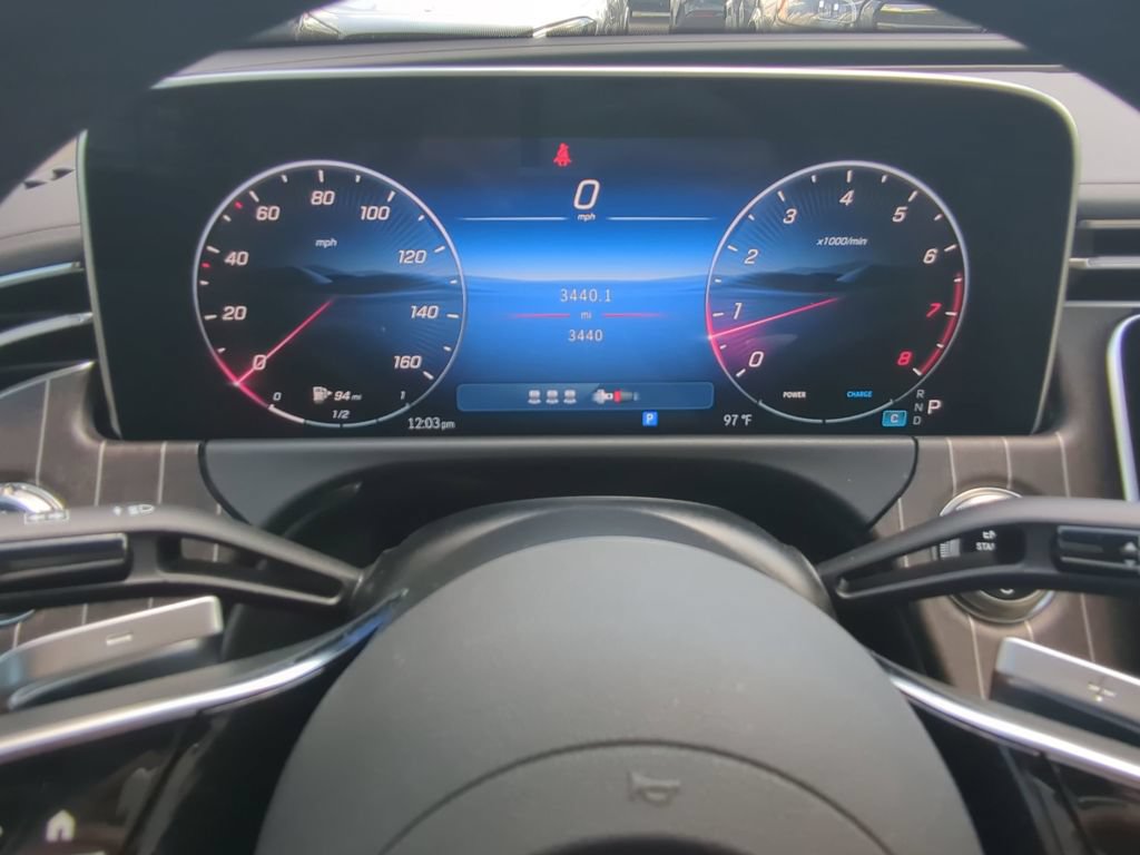 Used 2025 Mercedes-Benz E 350 4MATIC Sedan image 14