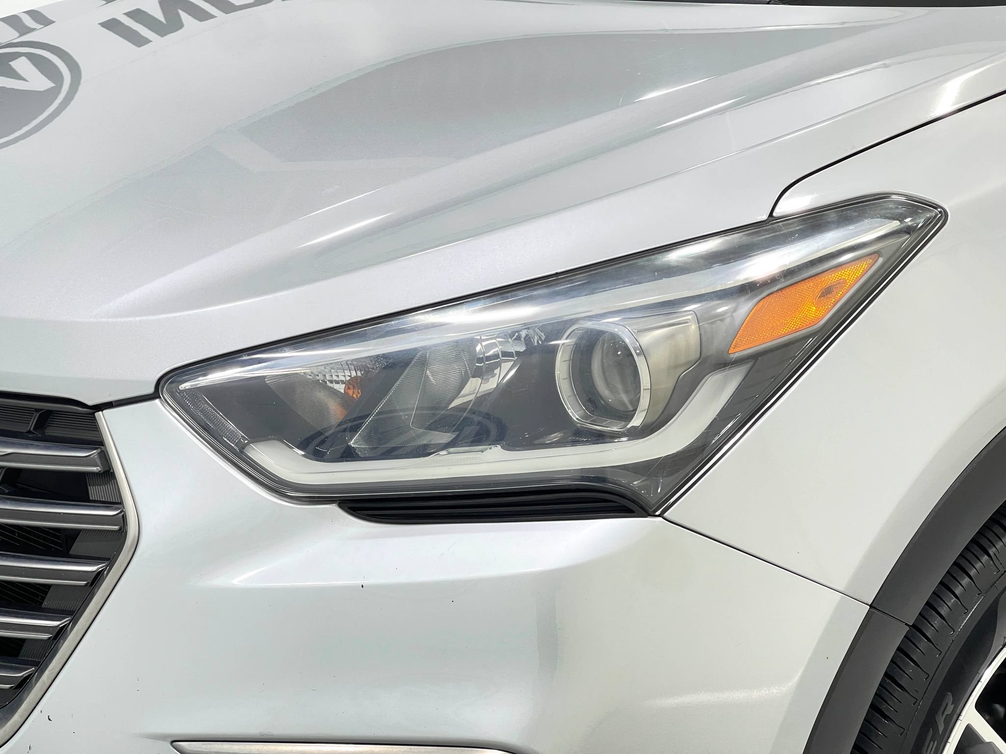 Used 2019 Hyundai Santa Fe XL AWD/4WD image 35