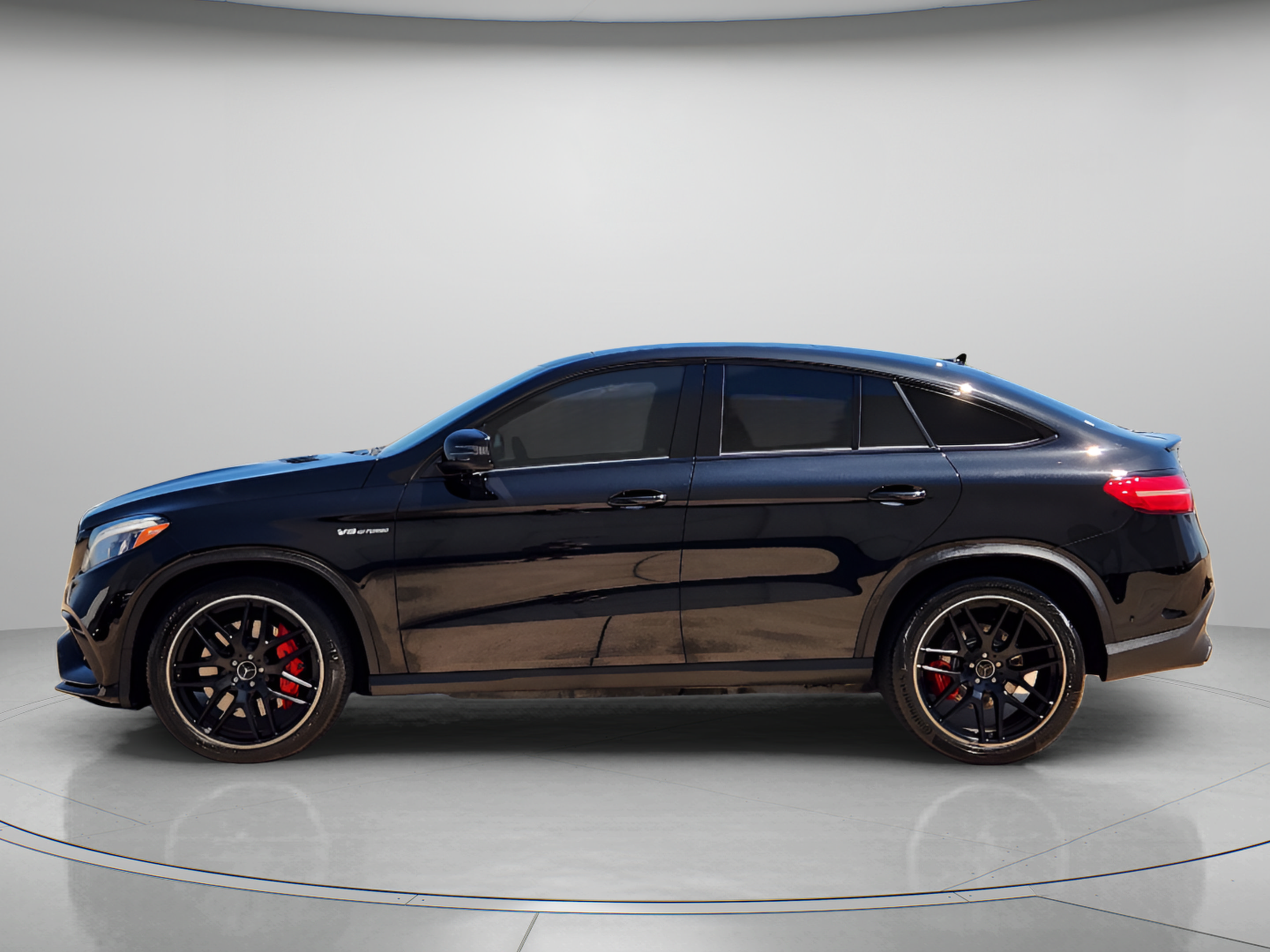Used 2019 Mercedes-Benz GLE 63 AMG S image 2