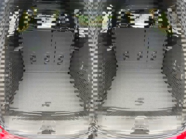 New 2026 GMC Yukon XL Elevation image 18