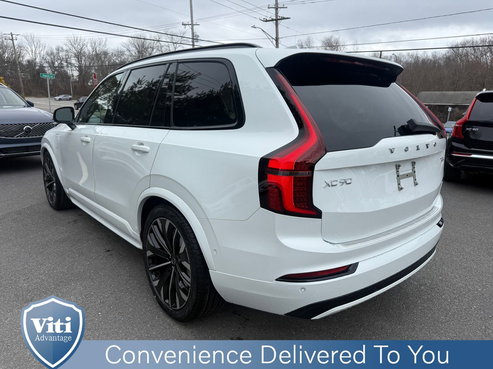 New 2026 Volvo XC90 T8 Ultra w/ Lounge Package image 6