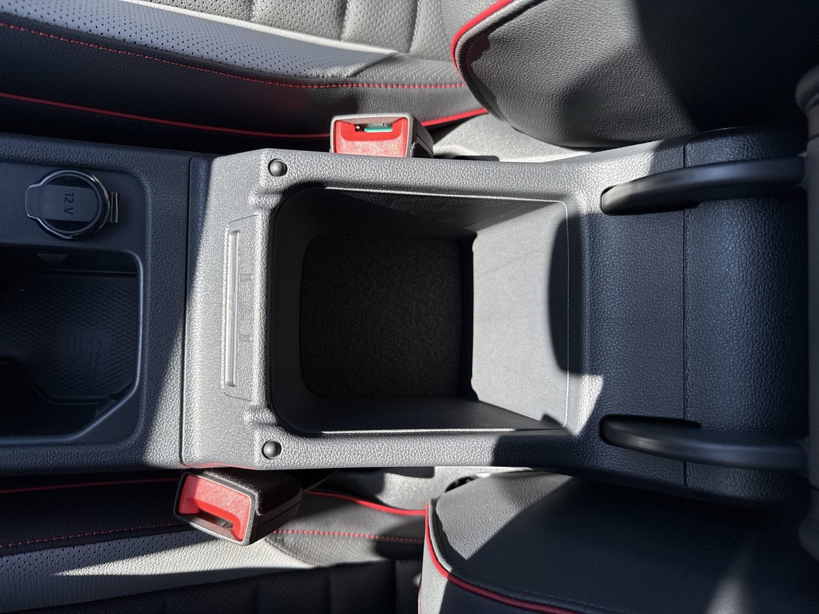 New 2026 Volkswagen GTI SE FWD image 23