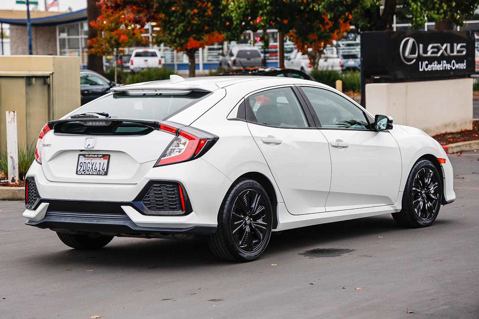 Used 2018 Honda Civic EX-L image 5