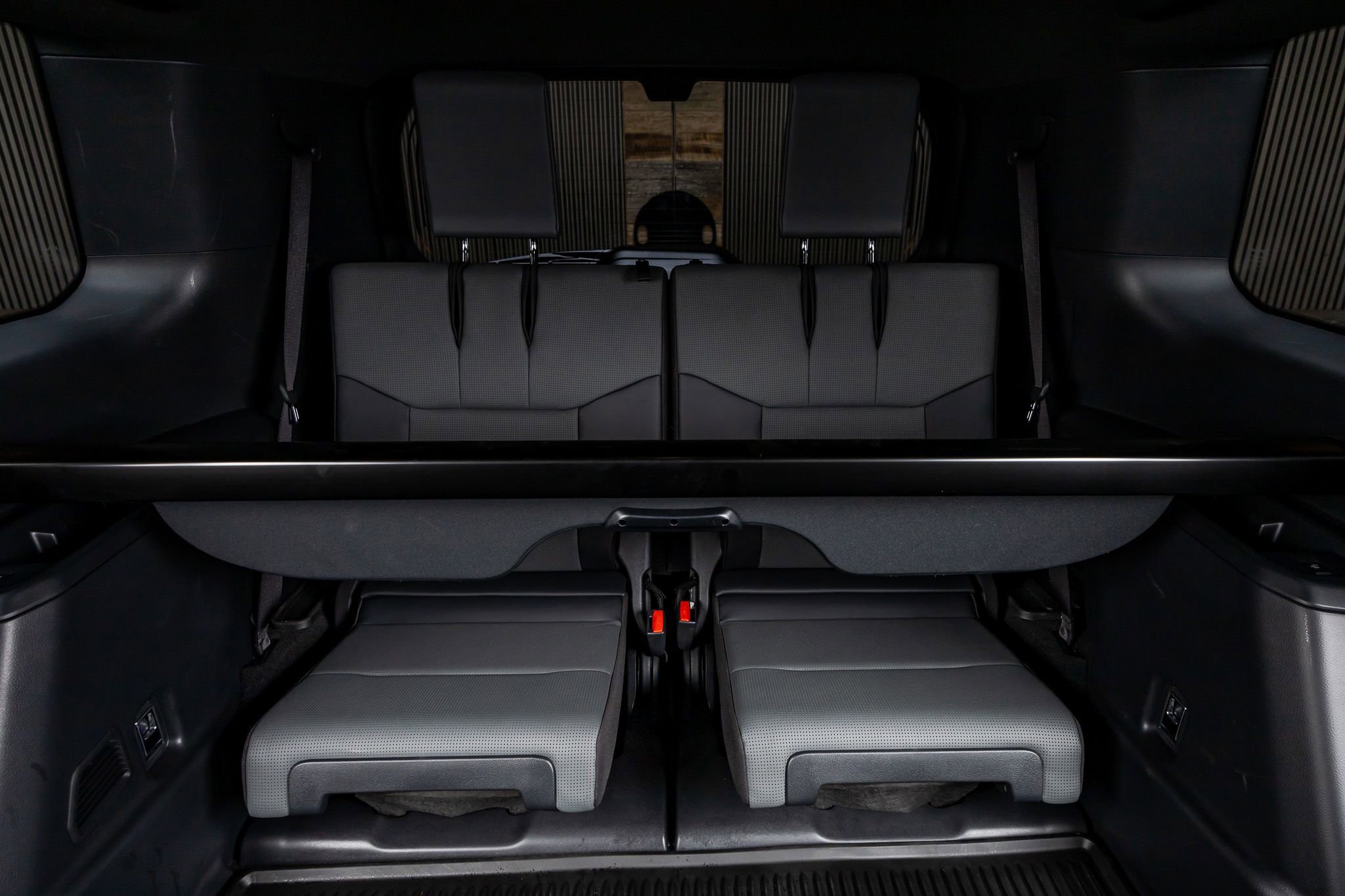 Used 2025 Lexus GX 550 image 34