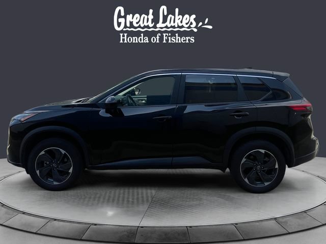 Used 2024 Nissan Rogue SV AWD/4WD image 2