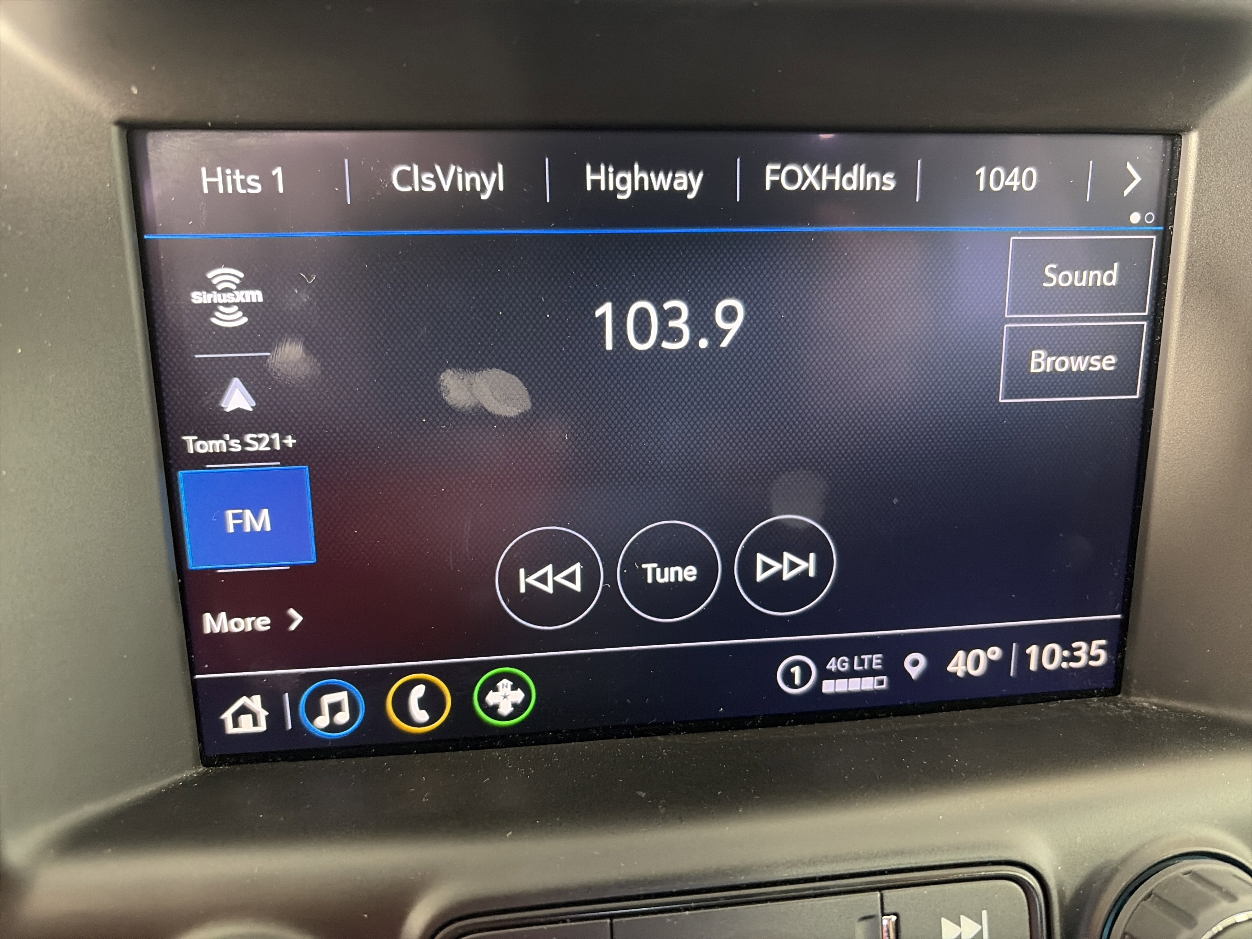 Used 2023 GMC Terrain SLT image 22