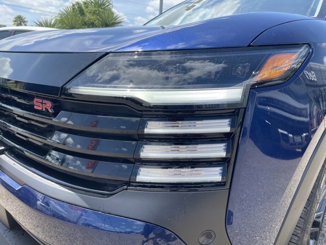 New 2025 Nissan Kicks SR image 8