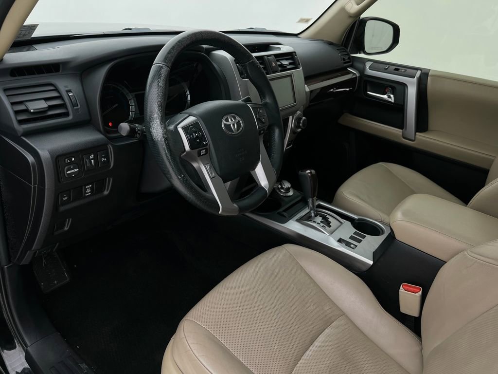 Used 2016 Toyota 4Runner Limited image 12