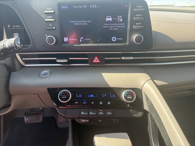 Used 2021 Hyundai Elantra SEL FWD image 13