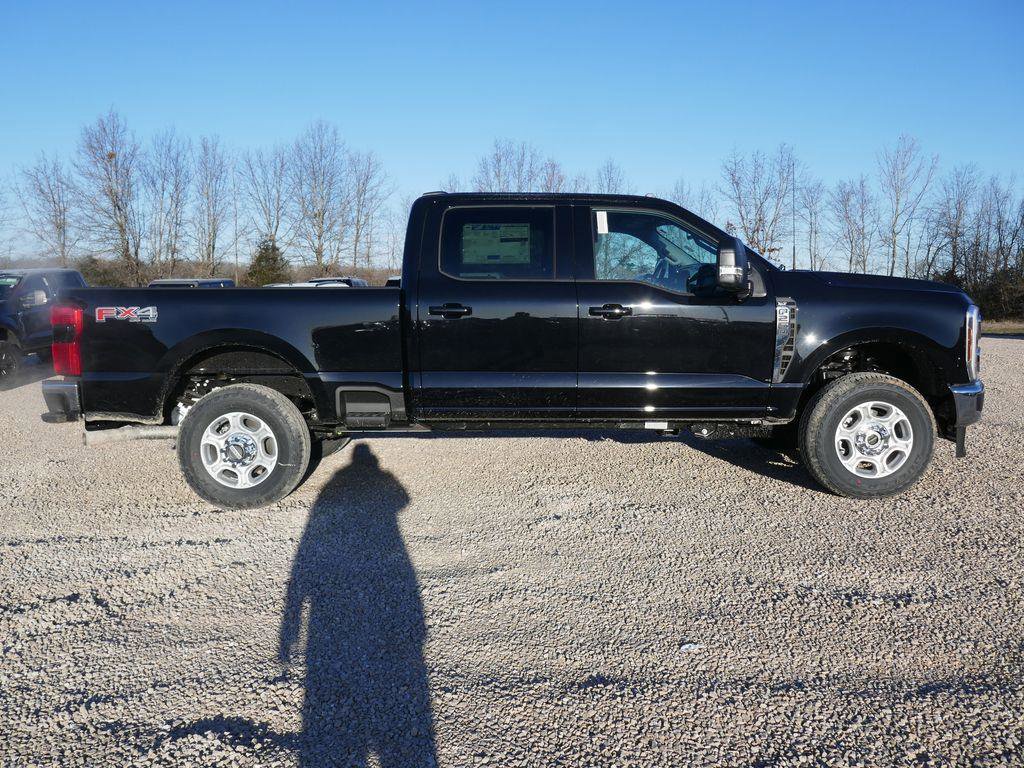 New 2026 Ford F250 XLT w/ XLT Premium Package image 4