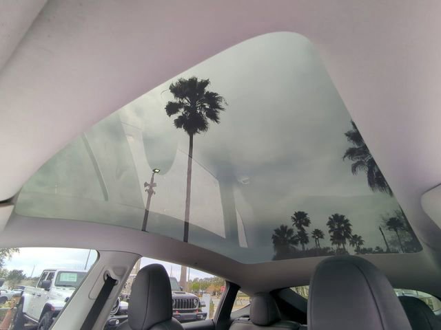 Used 2023 Tesla Model Y Long Range image 24