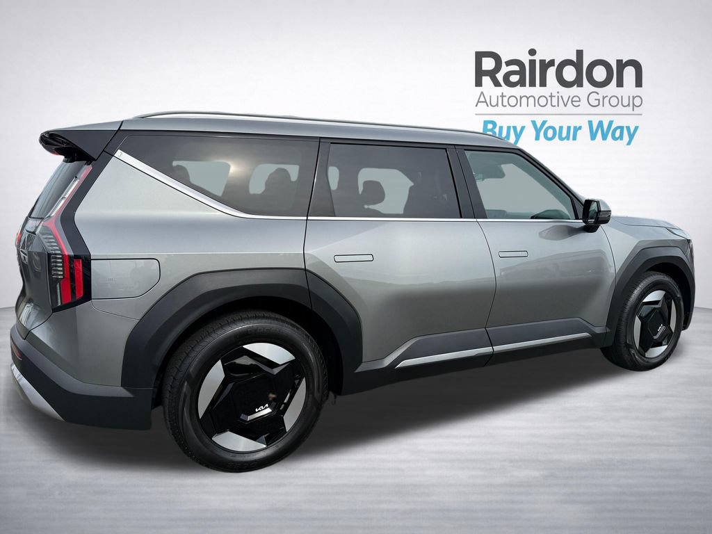 Certified 2024 Kia EV9 Wind AWD/4WD image 7
